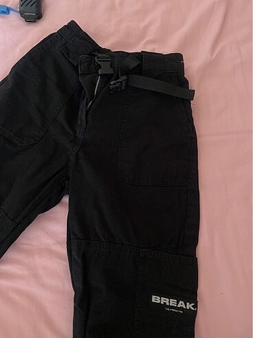 bershka lastikli kargo pantolon