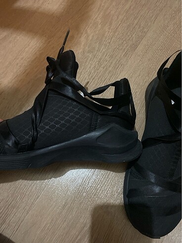 37 Beden puma spor ayakkabı