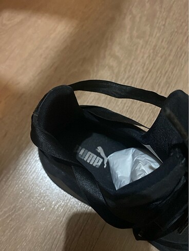 37 Beden siyah Renk puma spor ayakkabı