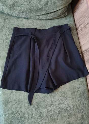 Kadın Siyah Kemerli Mini Şort - Görsel 5