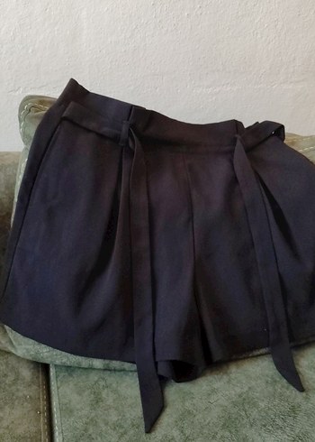 Kadın Siyah Kemerli Mini Şort - Görsel 6