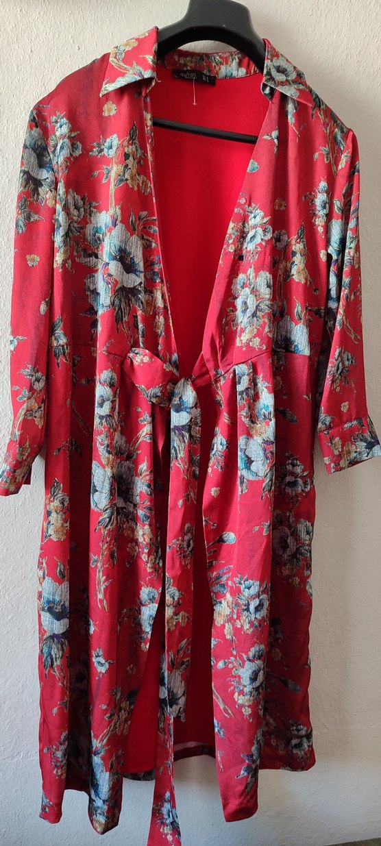 Kırmızı Çiçek Desenli Uzun Bohem Kadın Elbise - Görsel 2