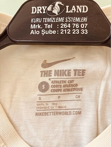 s Beden beyaz Renk Nike orijinal t-shirt