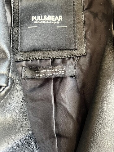 l Beden siyah Renk Pull and bear deri ceket