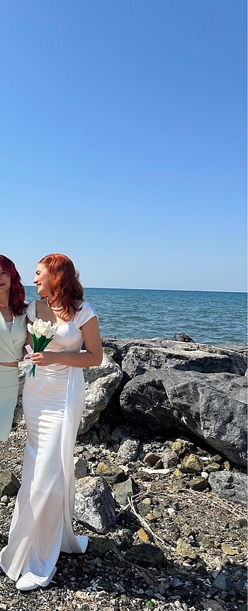 Beyaz Saten Elbise - Görsel 2