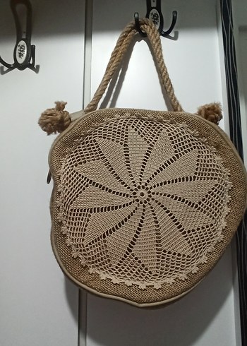 Beden Dantel Detaylı Bej Örgü Kadın Çanta