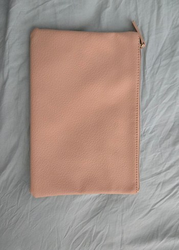 Boss makyaj çantası - Görsel 2