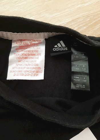 6 Yaş Beden siyah Renk Siyah Adidas Erkek Çocuk Kısa Kollu Tişört