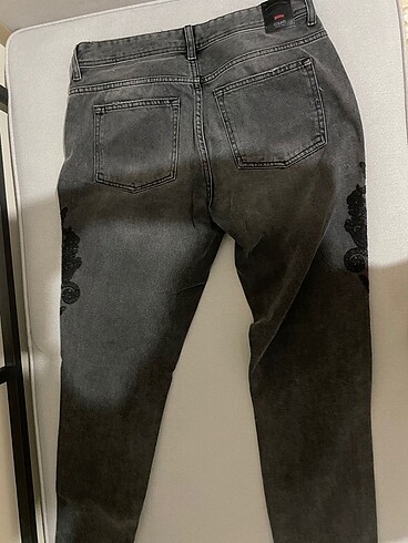 27 Beden Siyah Jean
