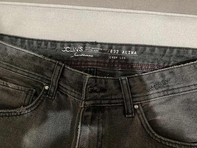 27 Beden siyah Renk Siyah Jean