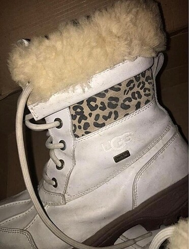 35 Beden beyaz Renk UGG Bot