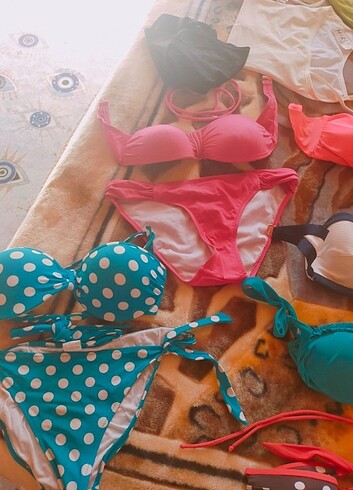 Bayan bikini takımları ,,tek bikini altları ,,mayo üstü etekler 