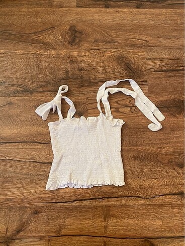 Askılı bağlamalı büzgülü fiyonk crop top üst