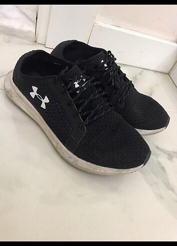 ORJİNAL UNDER ARMOUR SPOR AYAKKABI 