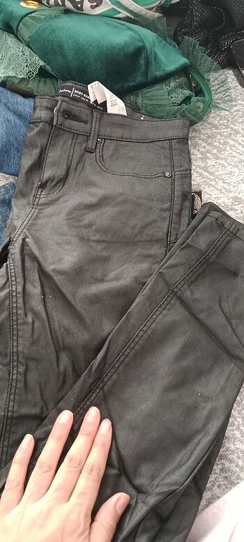 Mum pantolan 