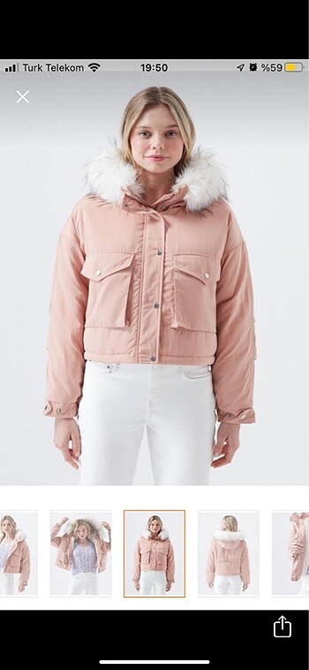 Pembe kürklü pembe mont