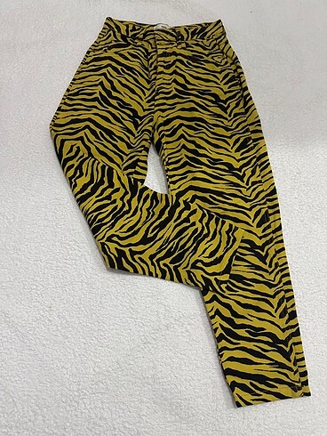 34 Beden Mom jean zebra desen