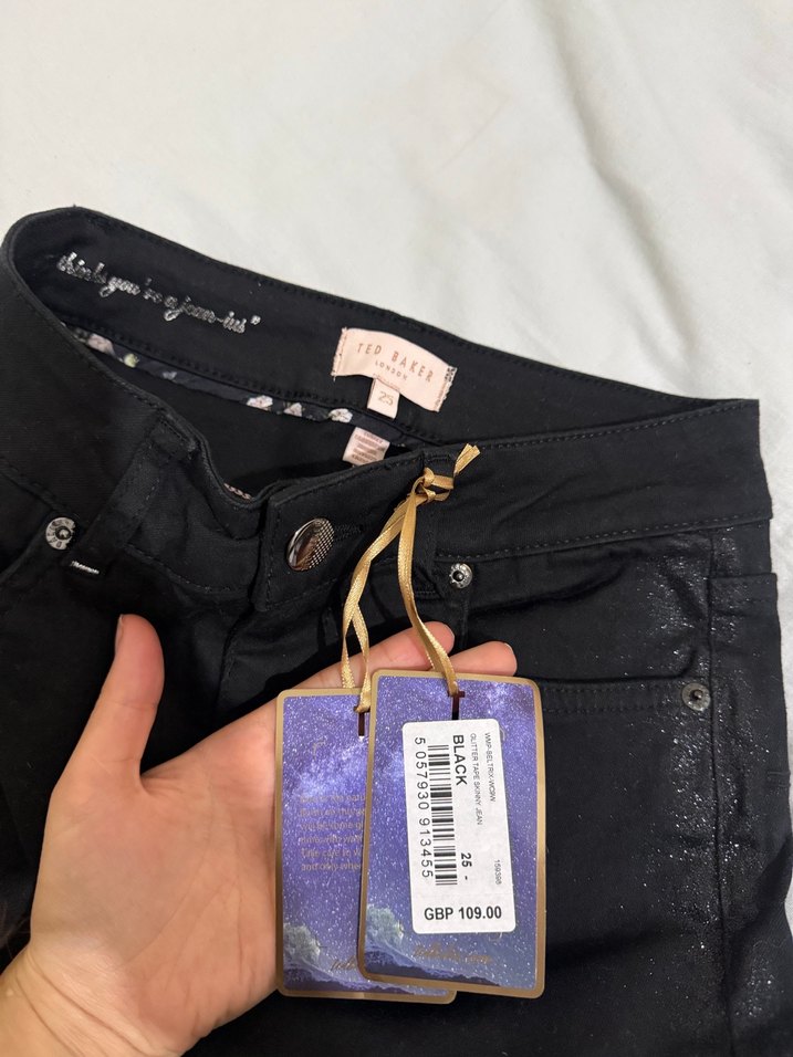 Siyah Parlak Baskılı Ted baker jean - Görsel 4