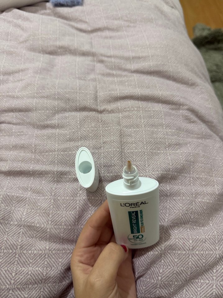L'Oréal Bright Reveal Güneş Koruyucu SPF 50 - Görsel 3