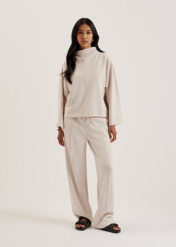 Ted Baker m