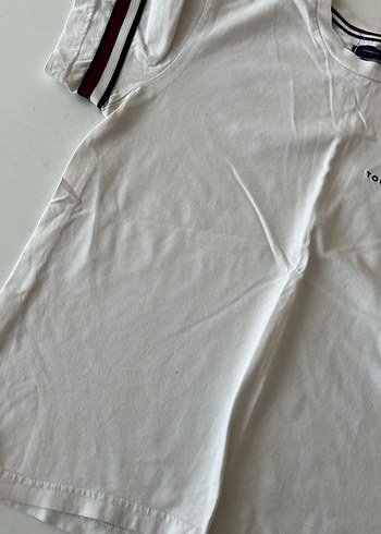 Standart Beden Beden Tommy Hilfiger Erkek Çocuk Keten Beyaz Tişört