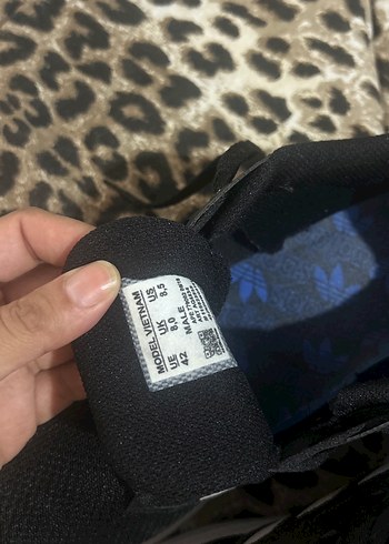 42 Beden siyah Renk Adidas Siyah Beyaz Bağcıklı Spor Ayakkabı