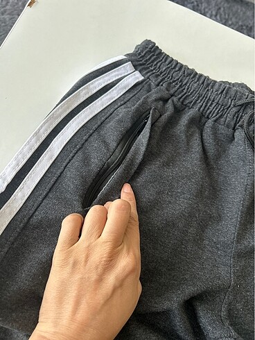 m Beden Adidas eşofman altı
