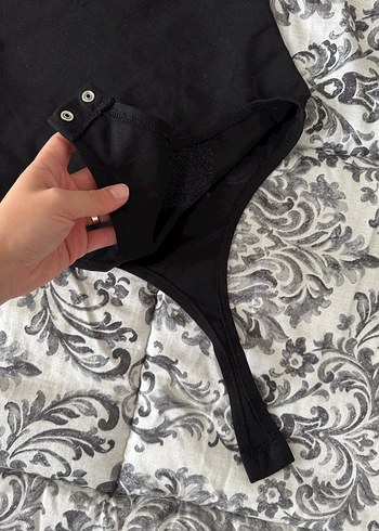 Siyah Yüksek Yakalı Atlet Bodysuit - Görsel 3