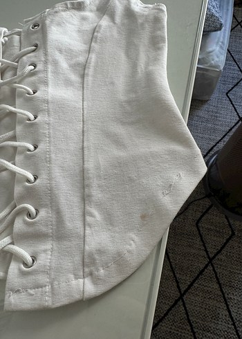 Beyaz Düğmeli Strappy Büstiyer - Görsel 2