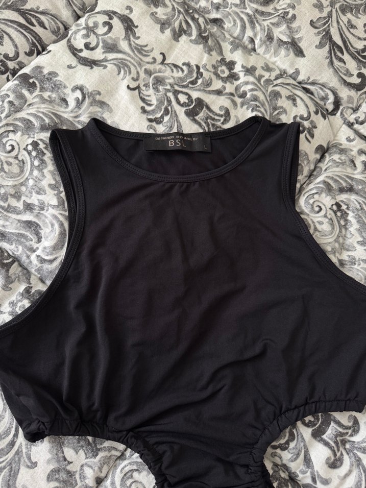 Siyah Bağcıklı Kadın Crop Top - Görsel 2