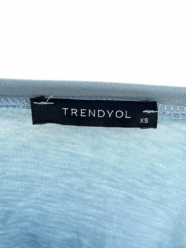 xs Beden mavi Renk Trendyol & Milla T-shirt %70 İndirimli.