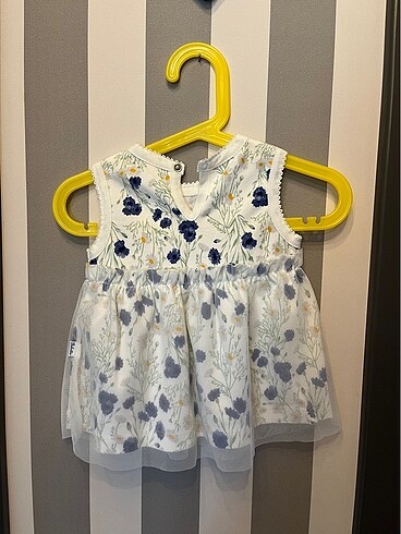 3-6 Ay Beden beyaz Renk H&M Kız bebek papatyalı elbise