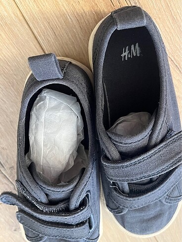 H&M Erkek çocuk cırtlı ayakkabı