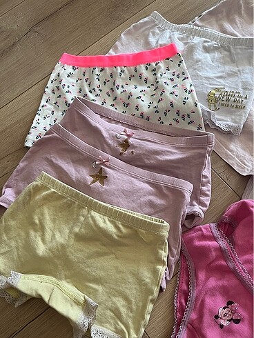 H&M kız çocuk iç çamaşırı - Görsel 5