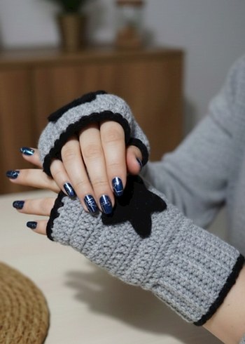 Gri Örgü Yarım Parmak Eldiven - Görsel 2
