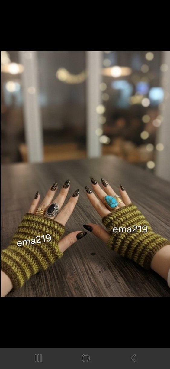 Kadın Haki Örgü Parmaksız Eldiven - Görsel 2