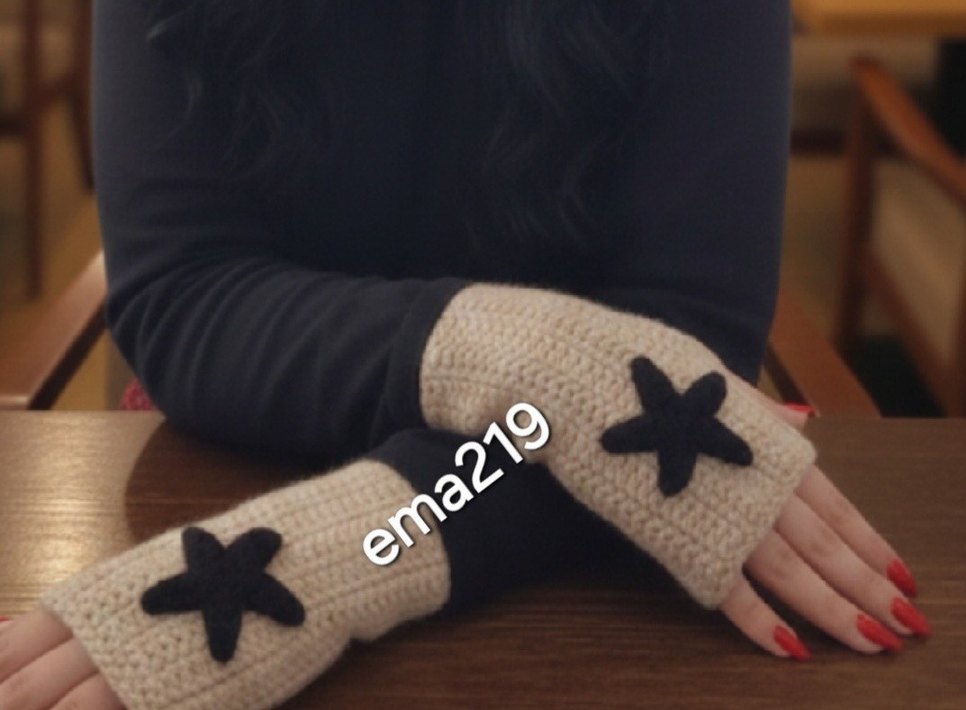 Bej Örgü Kadın Eldiven - Görsel 2