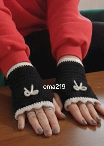 Siyah Örgü Kadın Eldiven - Görsel 2