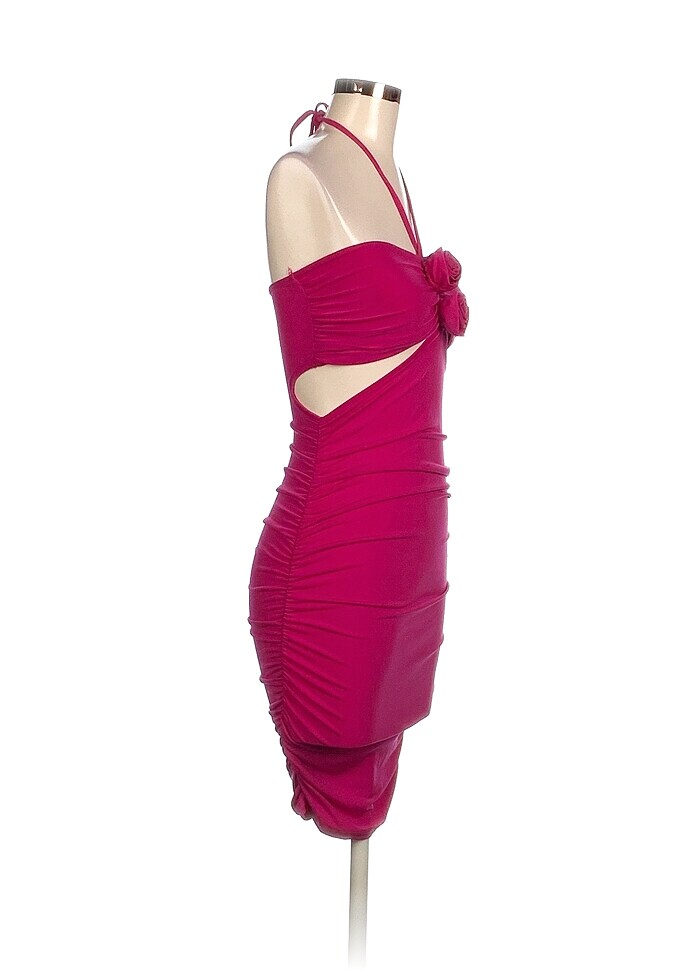 Trendyol & Milla Kısa Elbise %70 İndirimli. - Görsel 2