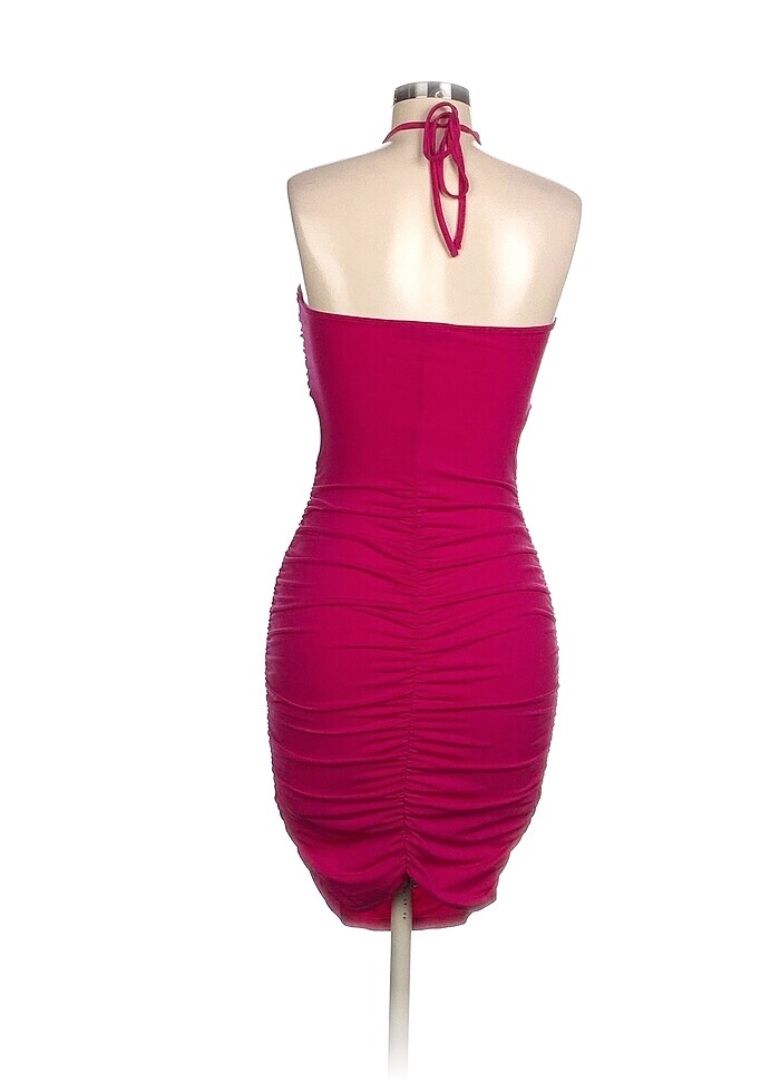 Trendyol & Milla Kısa Elbise %70 İndirimli. - Görsel 3