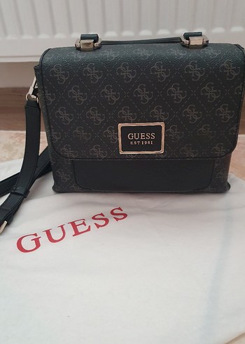 Guess Baskılı Siyah Kadın Çanta
