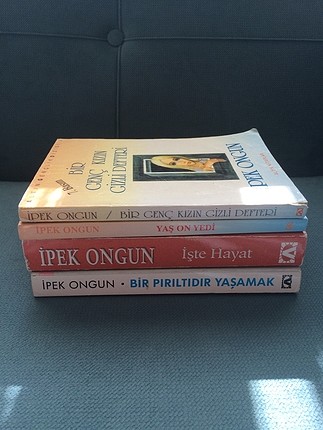 İpek Ongun Kitapları