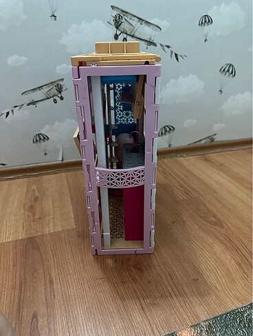  Beden Renk Barbie evi