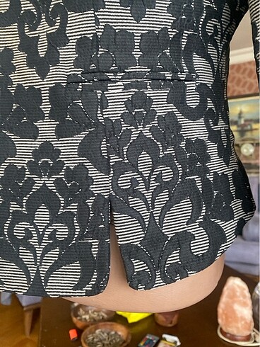 Kendinden desenli kısa ceket - Görsel 8