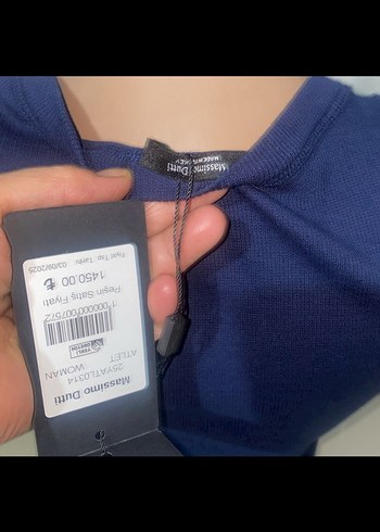 Koyu Mavi Kadın Sıfır Kol Dar Kesim Atlet - Görsel 4