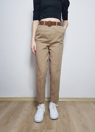 TAŞ RENK YÜKSEK BEL KEMERLİ KETEN PANTALON