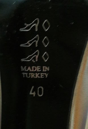40 Beden Lame renk butigo stiletto