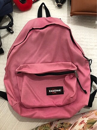 Eastpak sırt çantası