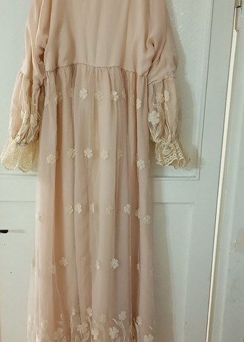 m Beden Bej Vintage Dantel Detaylı Uzun Kadın Elbise