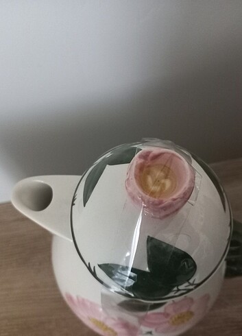  Beden çeşitli Renk Villeroy boch marka çay kahve potu 